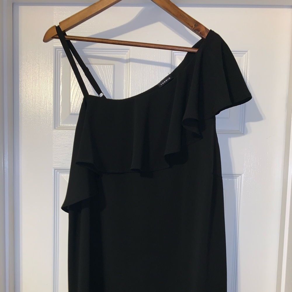 Torrid One Shoulder Ruffle